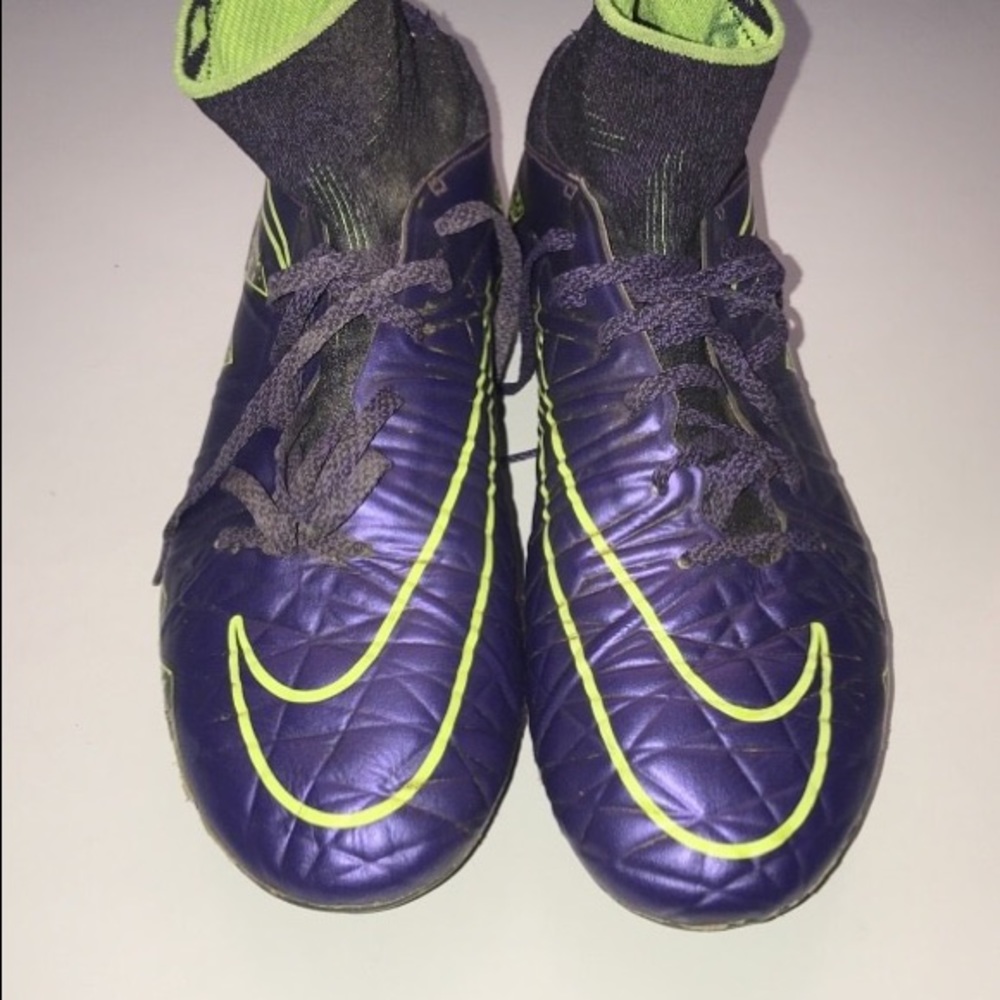 Neymar Green and Purple Hypervenoms